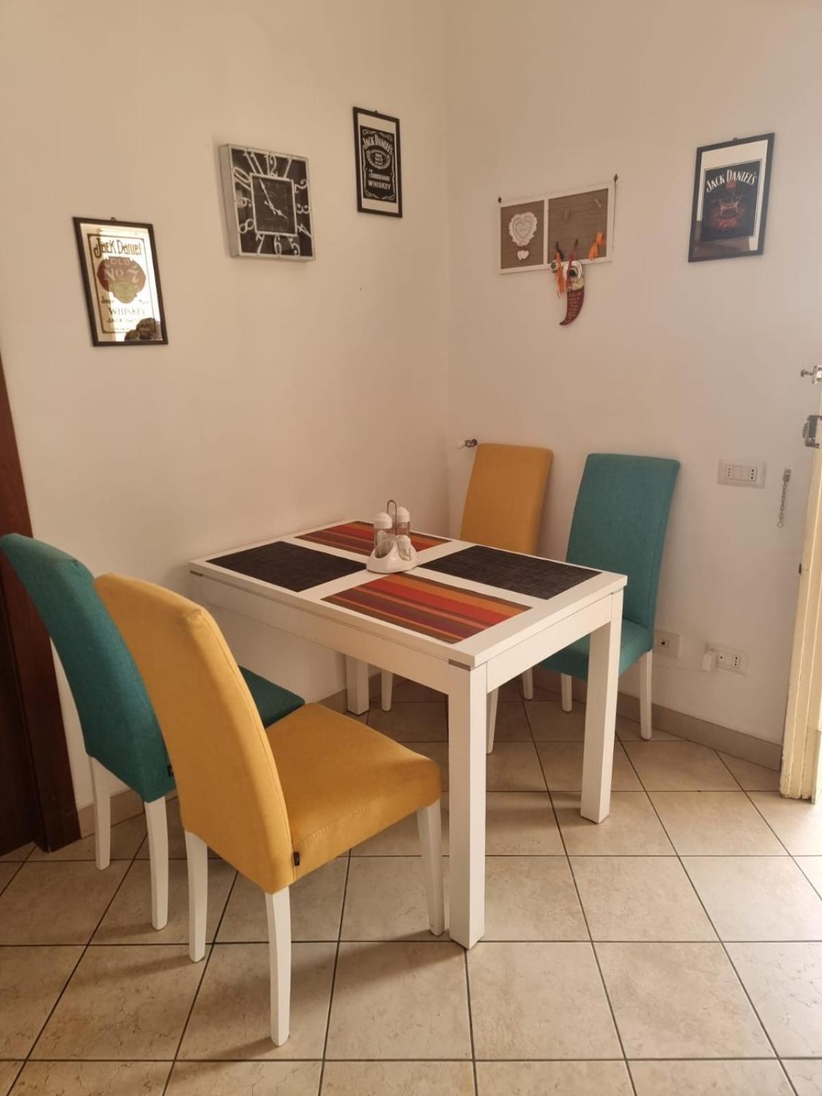 Patrizia Casa Vacanze Сант'Анджелло Экстерьер фото